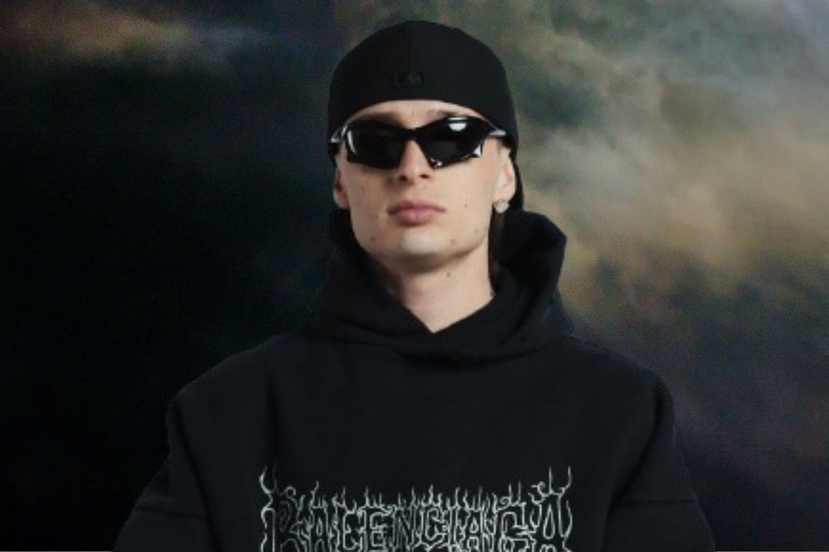 Revelan que Peso Pluma estaría internado en clínica de REHABILITACIÓN