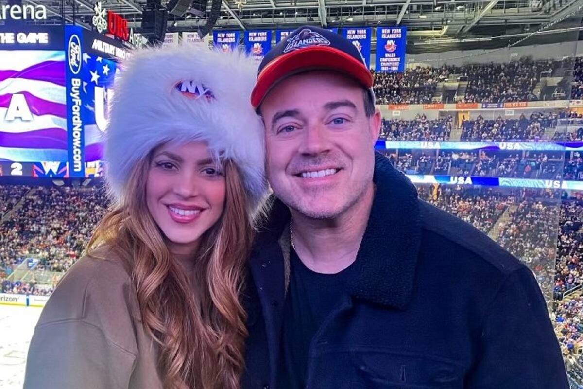 ¿Shakira en romance con Carson Daly, conductor de "The Voice"?