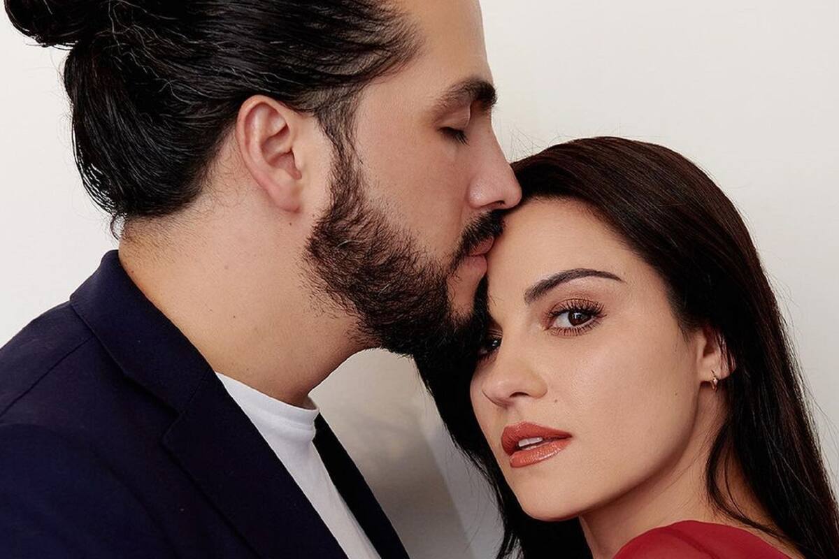Aseguran que Maite Perroni sí está embarazada y ¡tiene tres meses!
