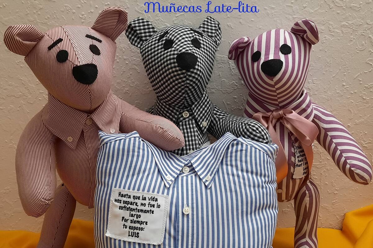 Costurera crea osos de peluche con ropa de fallecidos por Covid-19; su historia se hace viral