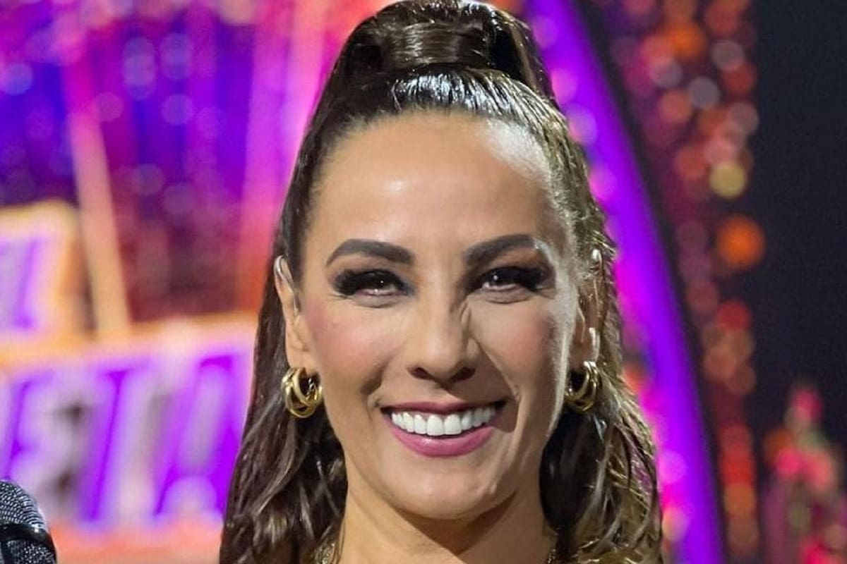 Consuelo Duval confiesa que su padre odiaba su risa: “No seas vulgar”