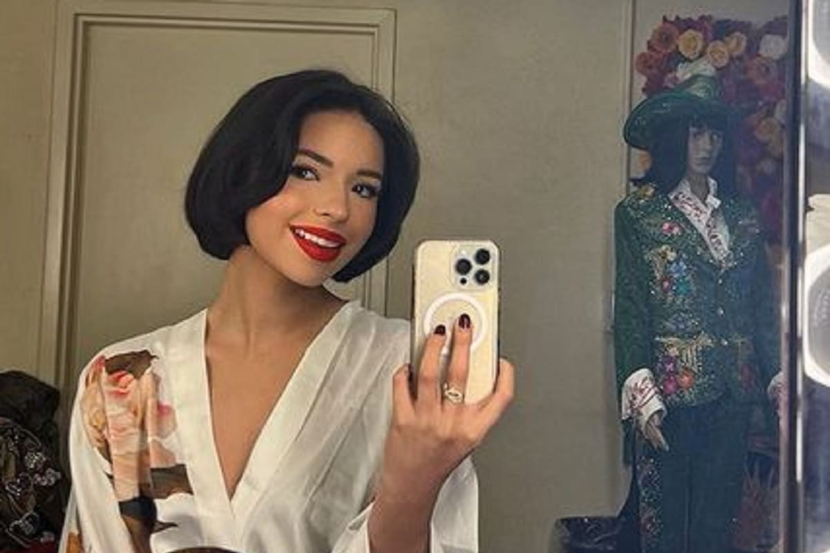 ¡Sigue el escándalo! Filtran supuesto pack de Ángela Aguilar