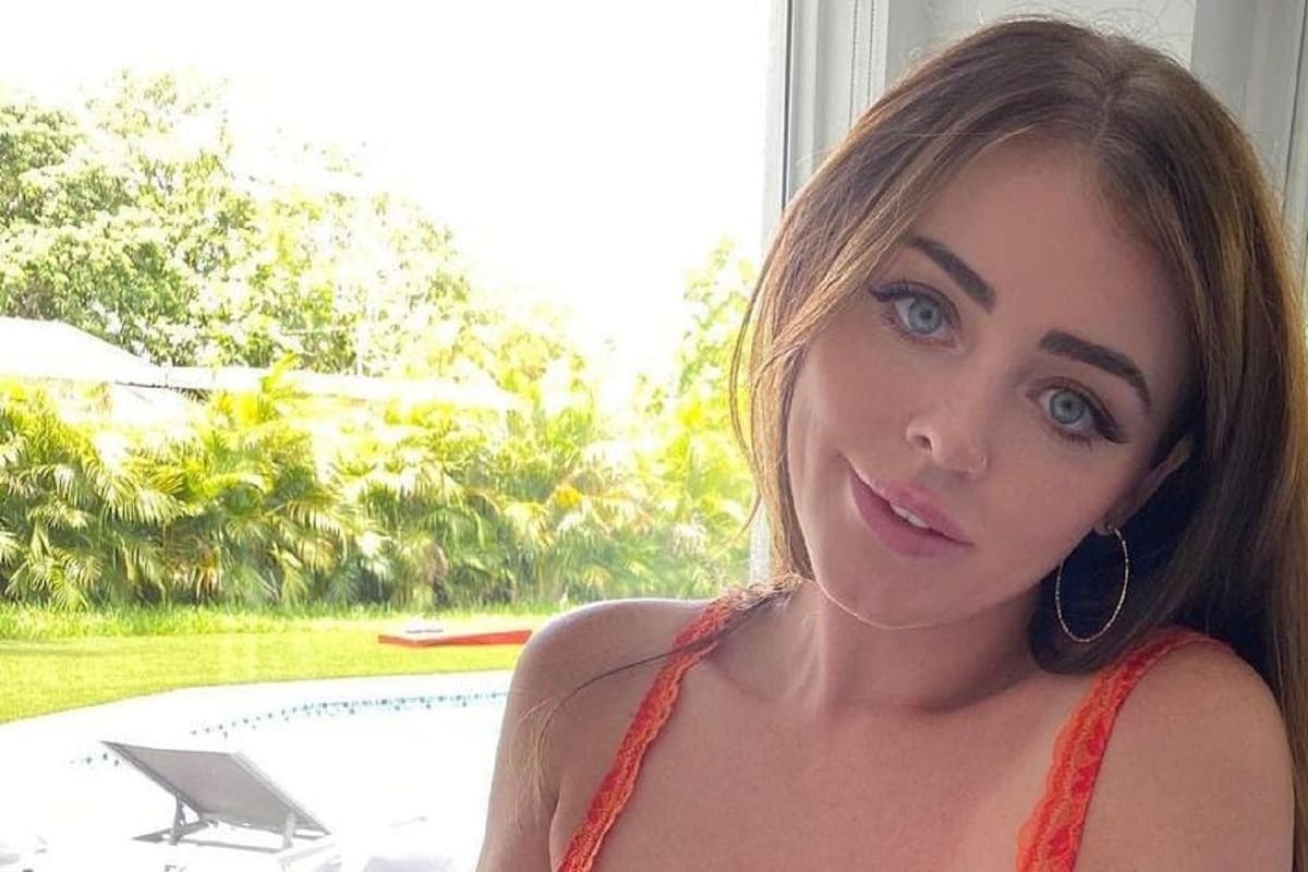 Sophie Dee emociona a su seguidores de Instagram con su ropa interior de encaje