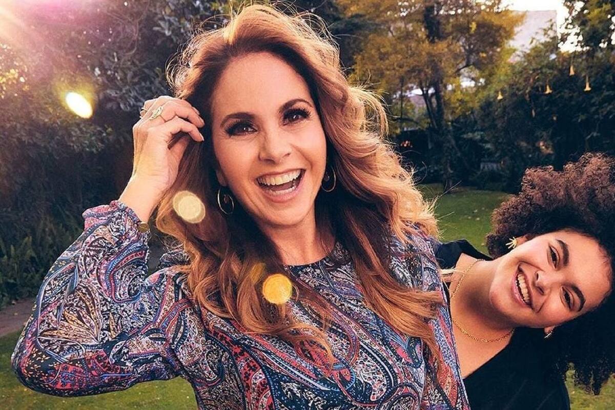 Lucero envía amoroso mensaje a su hija por su cumpleaños número 18