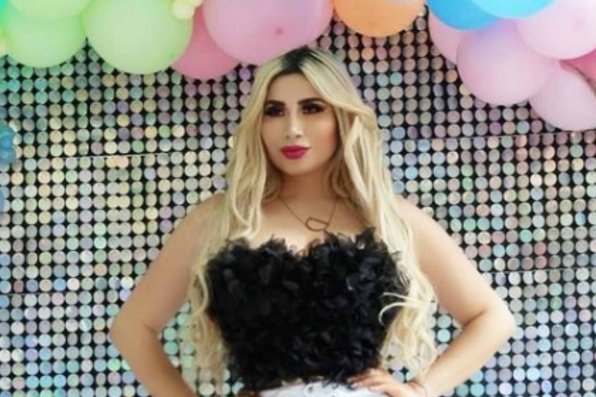 "La Bebeshita" pone a temblar a sus fans con tremendo y diminuto traje de baño