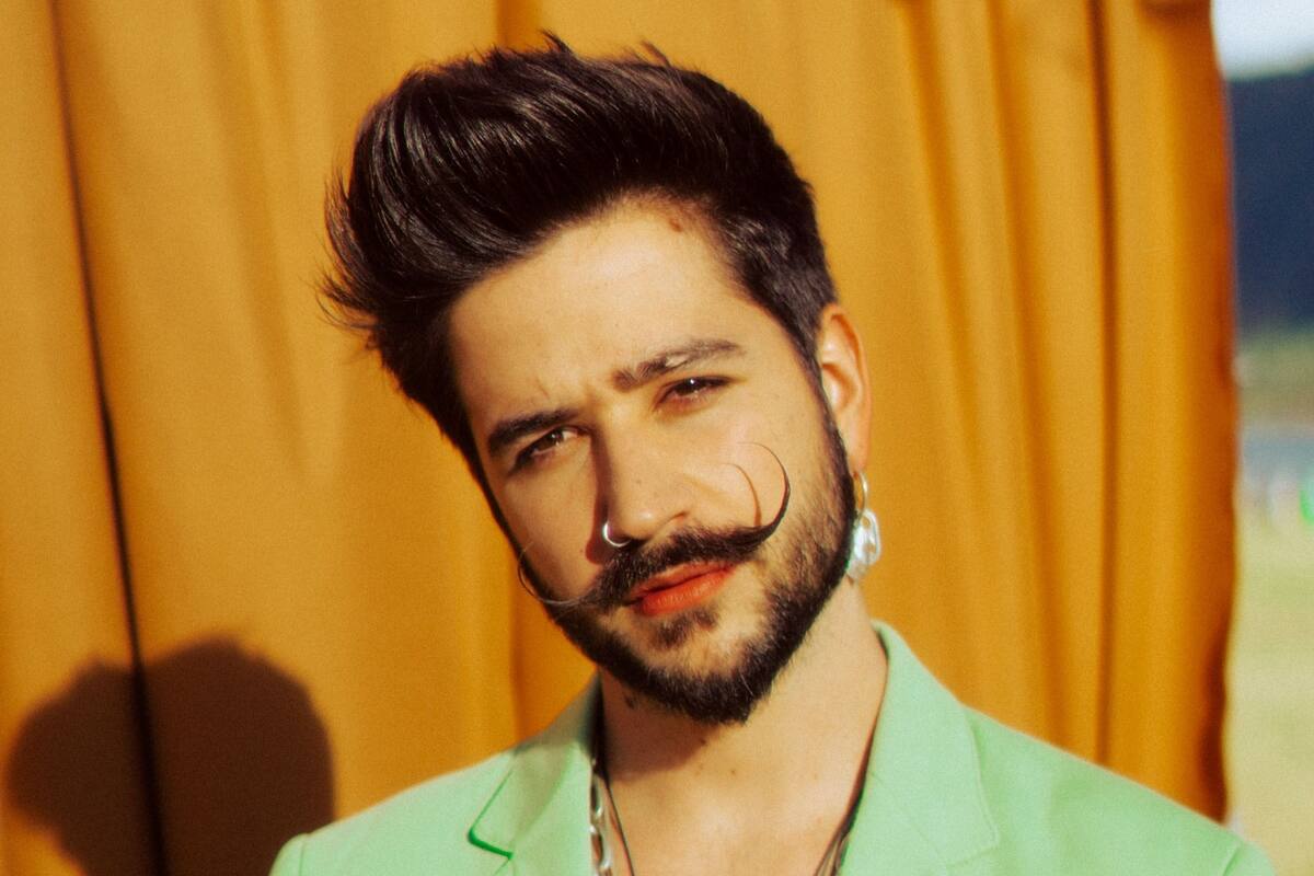 Camilo vive momentos de éxito con su álbum "Mis manos"