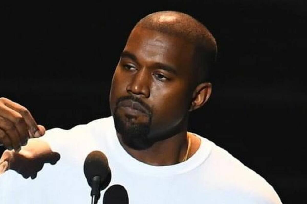 Kanye West rompe el récord de los tenis más caros vendidos en una subasta