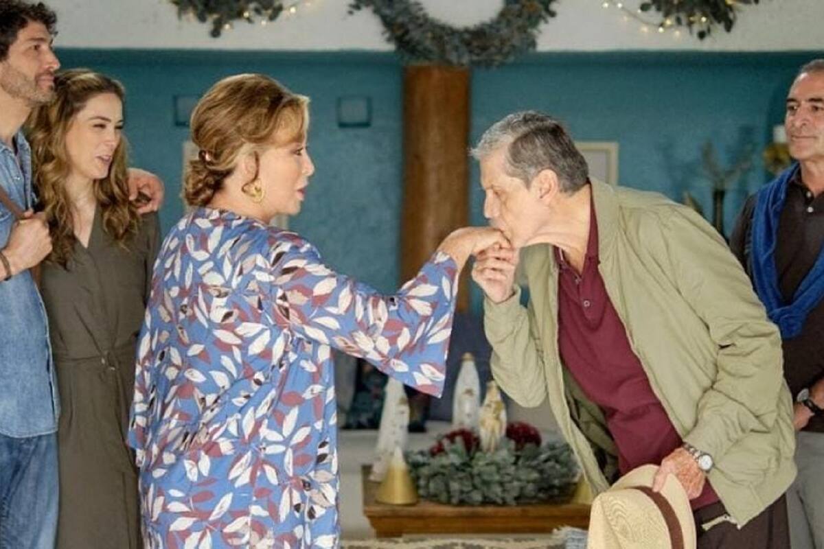 Angélica María recuerda su noviazgo con Héctor Bonilla: “Nos dimos nuestros picoretes”