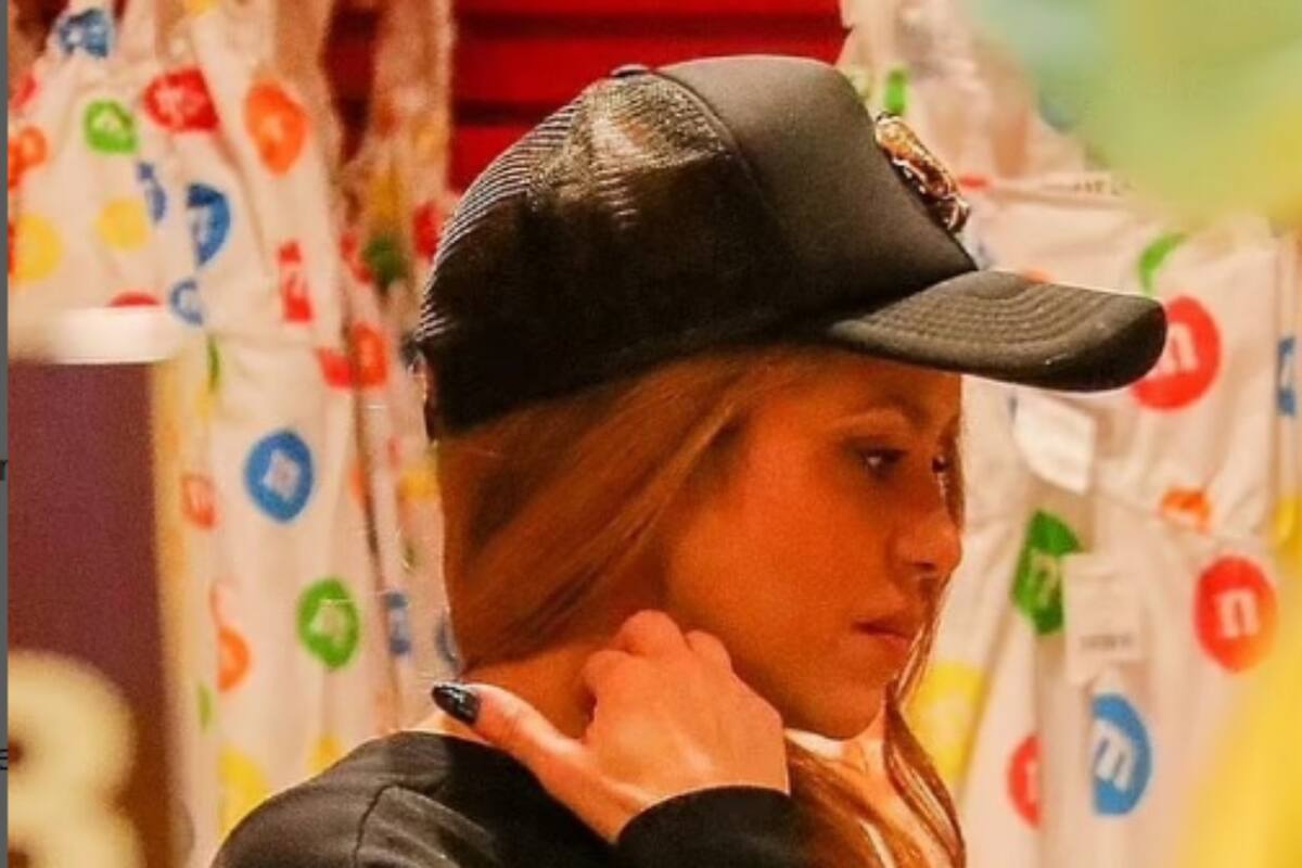 Captan a Shakira llorando en una tienda de dulces en Nueva York