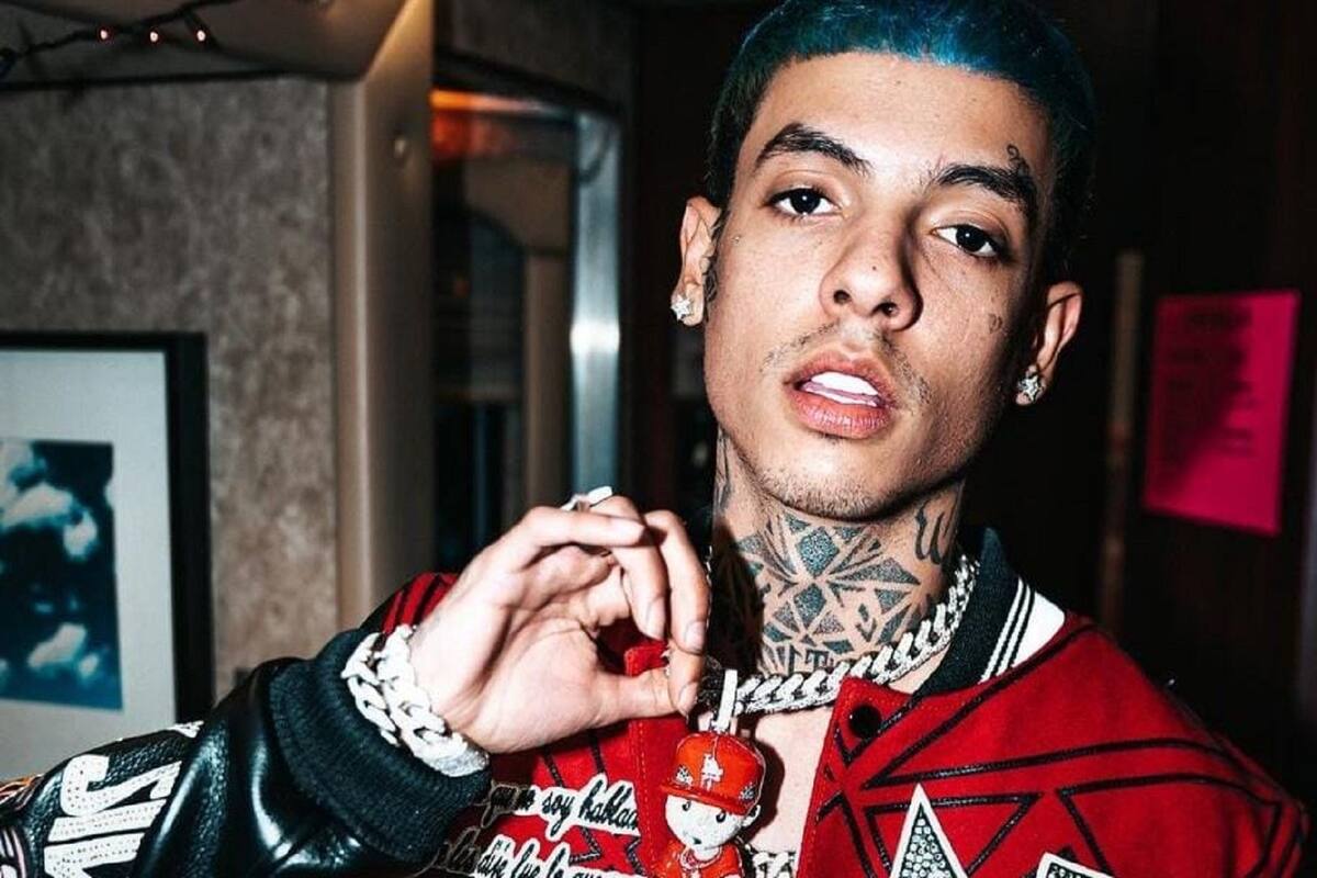 “Si me ves patinando o en la calle mejor no me pidas foto”: Natanael Cano a sus fans