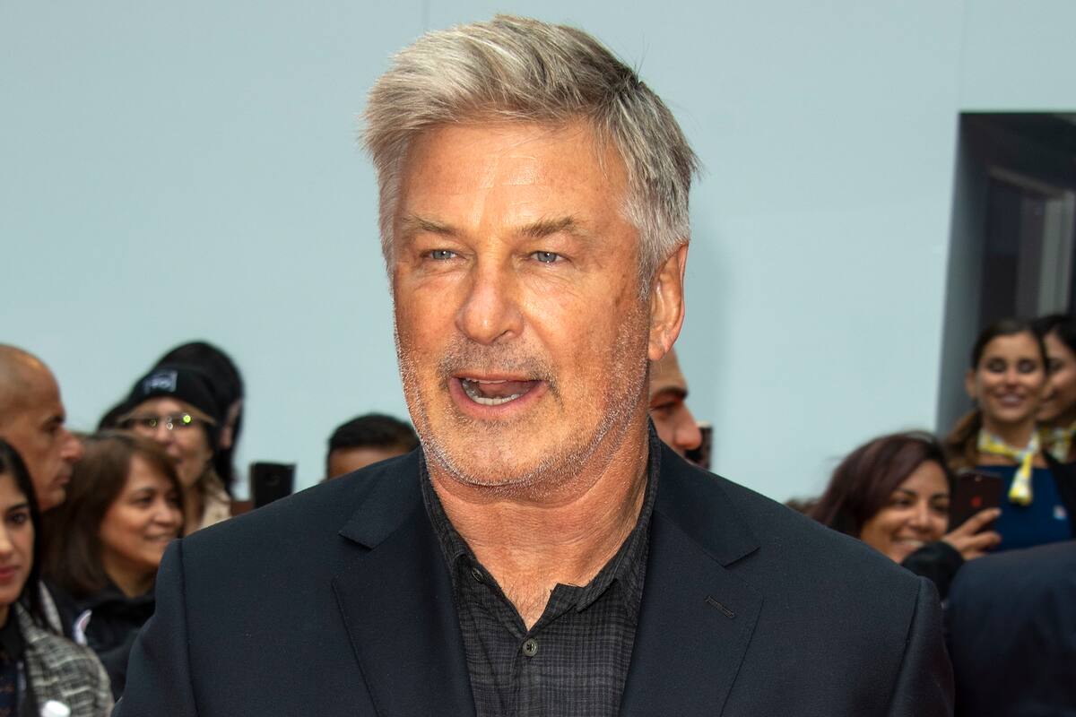 Asistente que dio arma a Alec Baldwin fue despedido de otra película por accidente similar