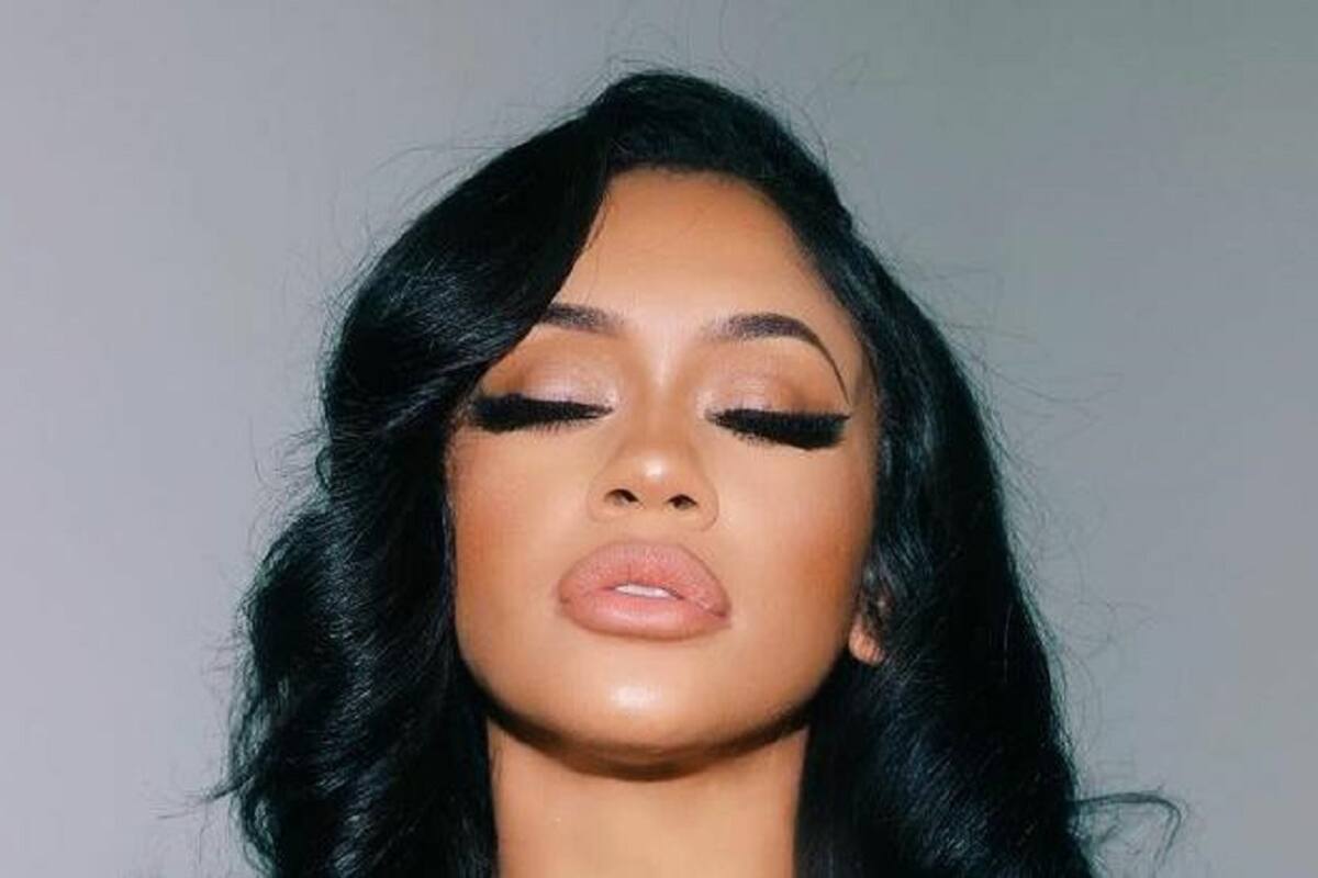 Saweetie sorprende a todos sus seguidores con sus impactantes curvas en la playa