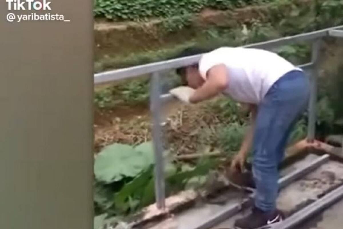 VIDEO VIRAL: Hombre se queda atorado mientras estaba soldando