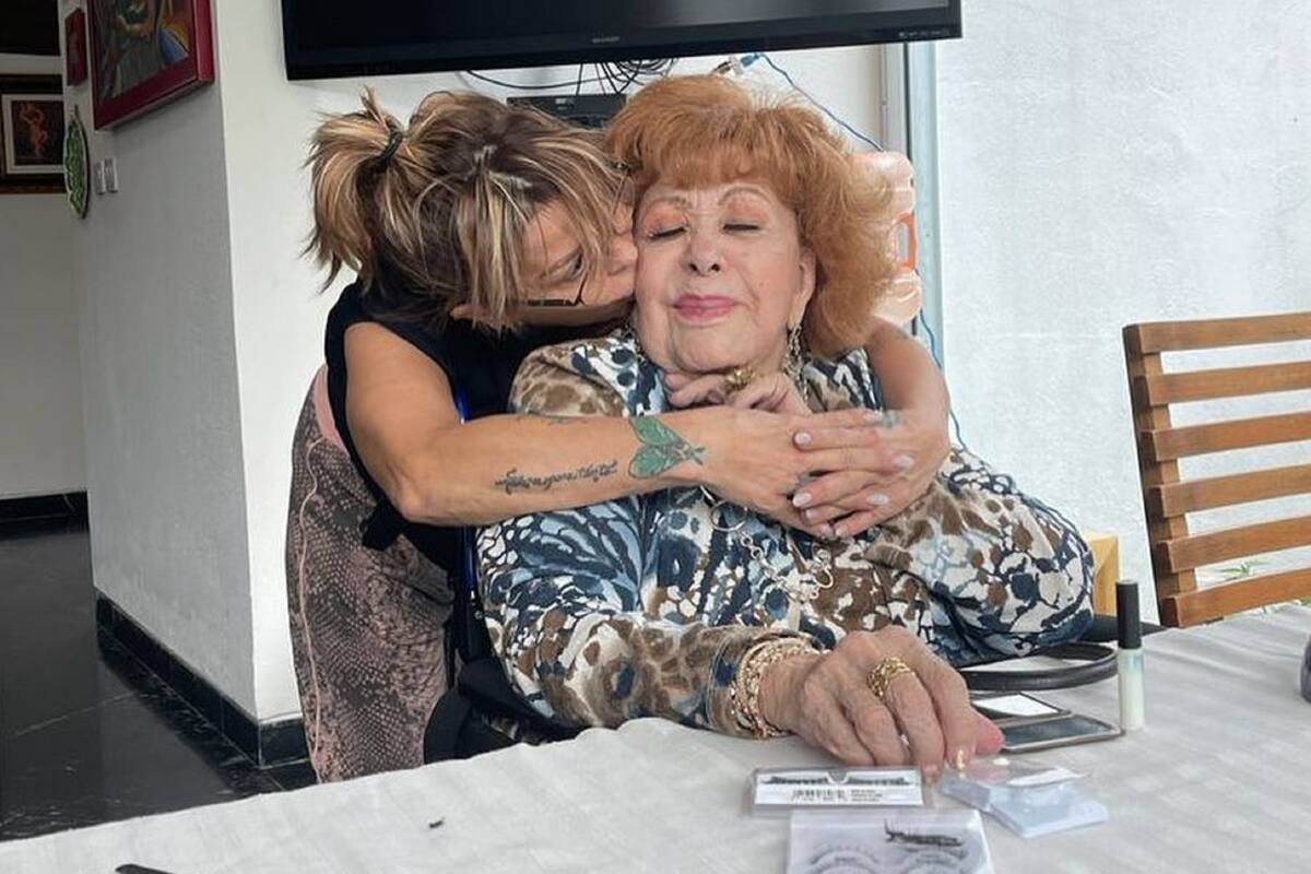 Silvia Pinal es dada de alta tras ser hospitalizada por presión arterial alta