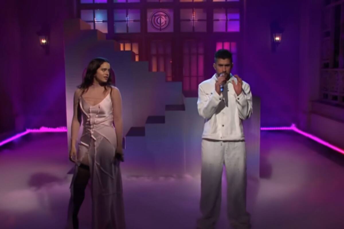 Bad Bunny y Rosalía revolucionan “Saturday Night Live” cantando en español