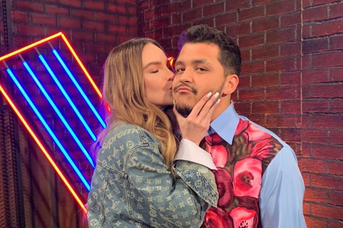 Christian Nodal reveló que conquistó a Belinda viendo películas de amor
