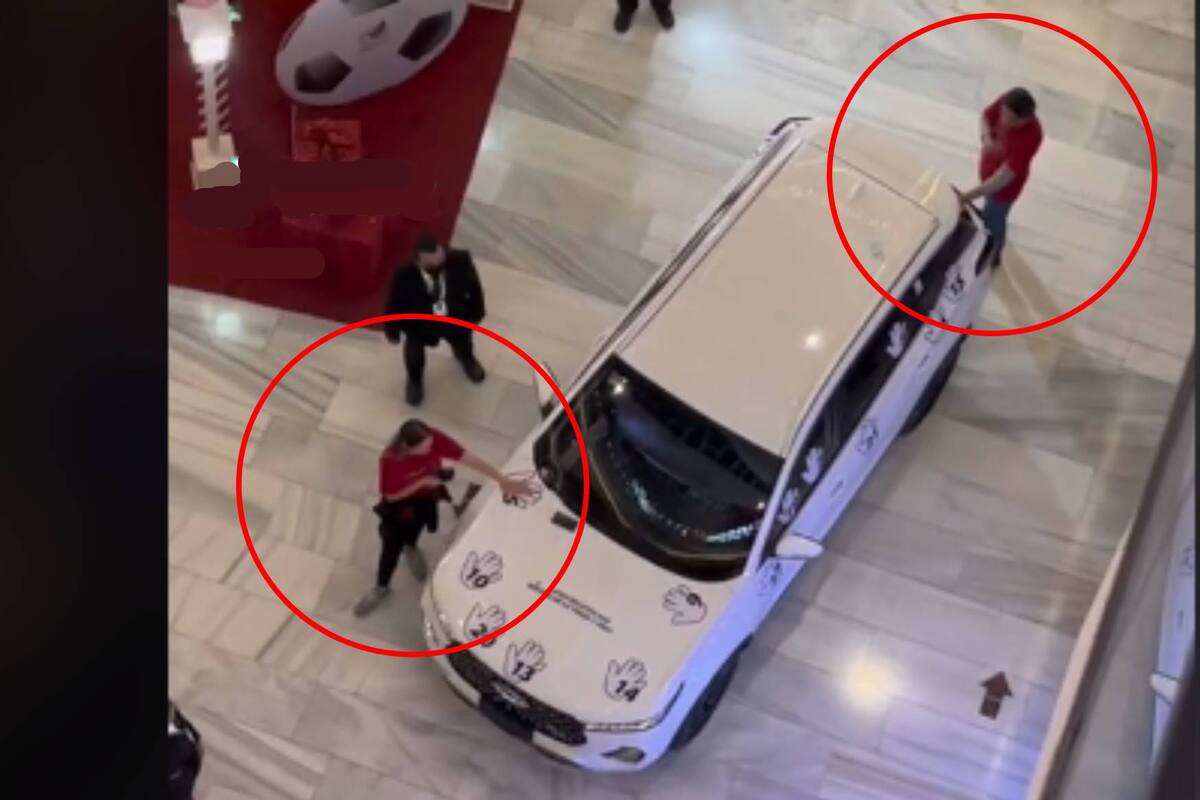 VIDEO: Concursantes se quedan pegados a una camioneta por más de 79 horas sin dormir