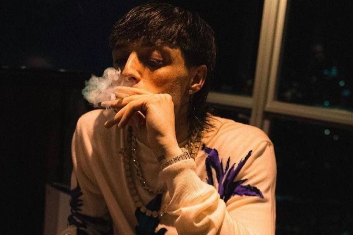 Peso Pluma rompe récord en Billboard y deja atrás a Bad Bunny