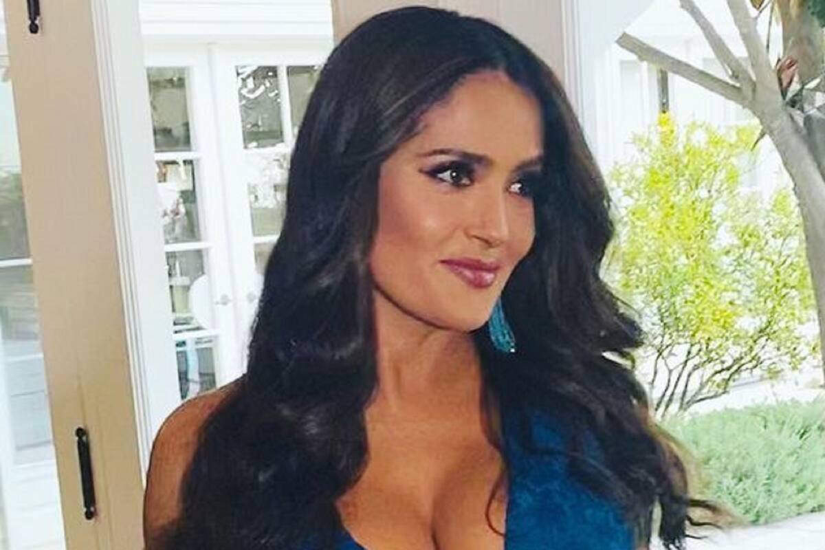 Salma Hayek celebra sus 56 años con atrevido bikini