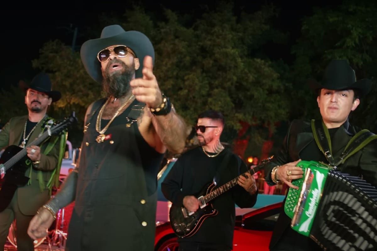 Cartel de Santa y Los Dos Carnales estrenan "Aka entre el humo"