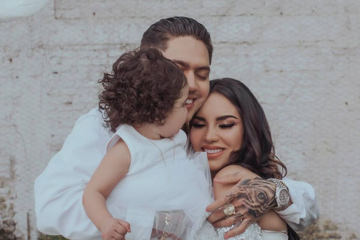Juan de Dios Pantoja golpea al acosador de TikTok de Kimberly Loaiza