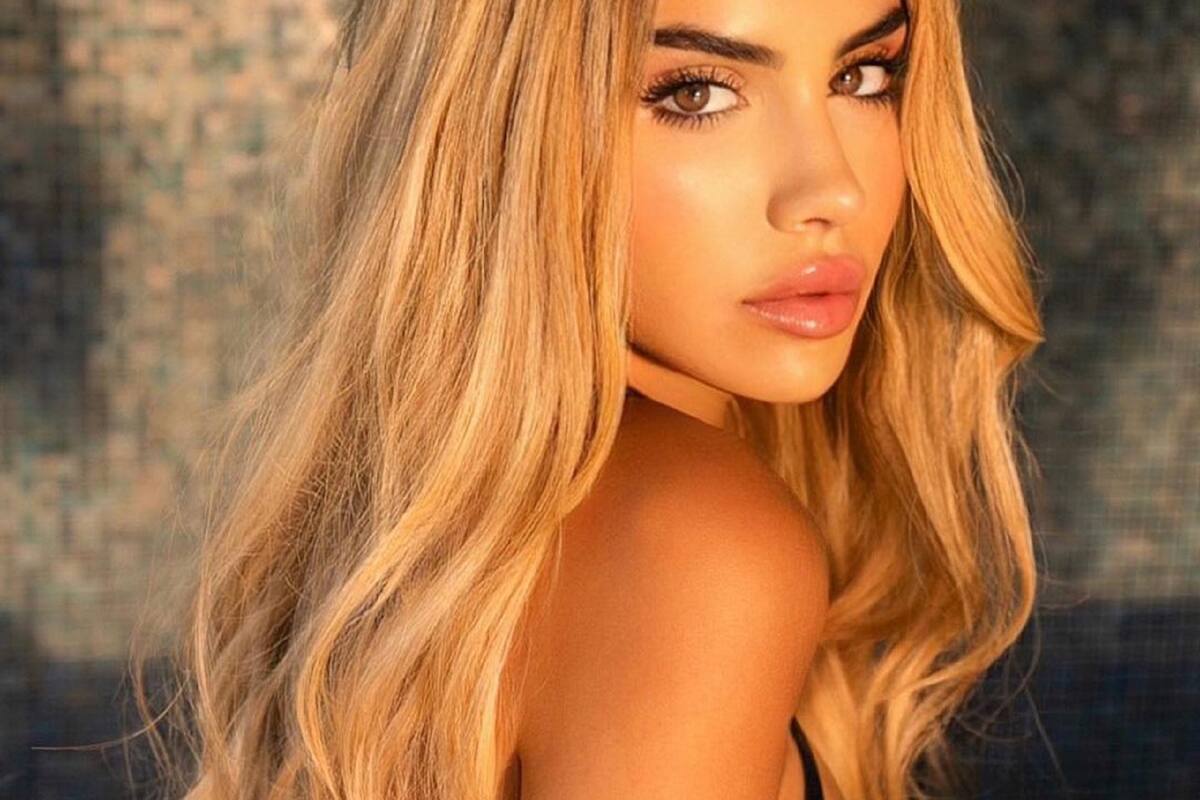 ¡Qué calor!: Alexa Dellanos presume su increíble cintura en ajustado bikini