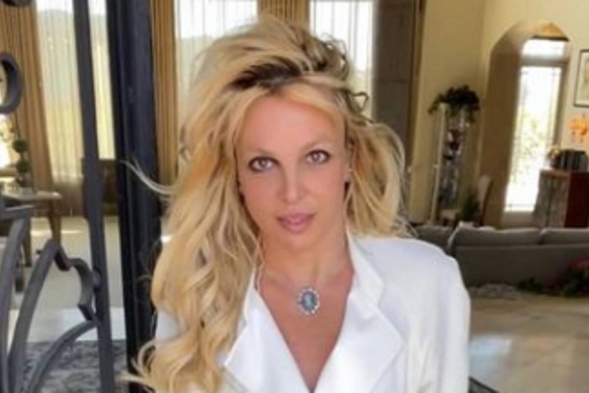 Britney Spears posa sin ropa durante su visita a México