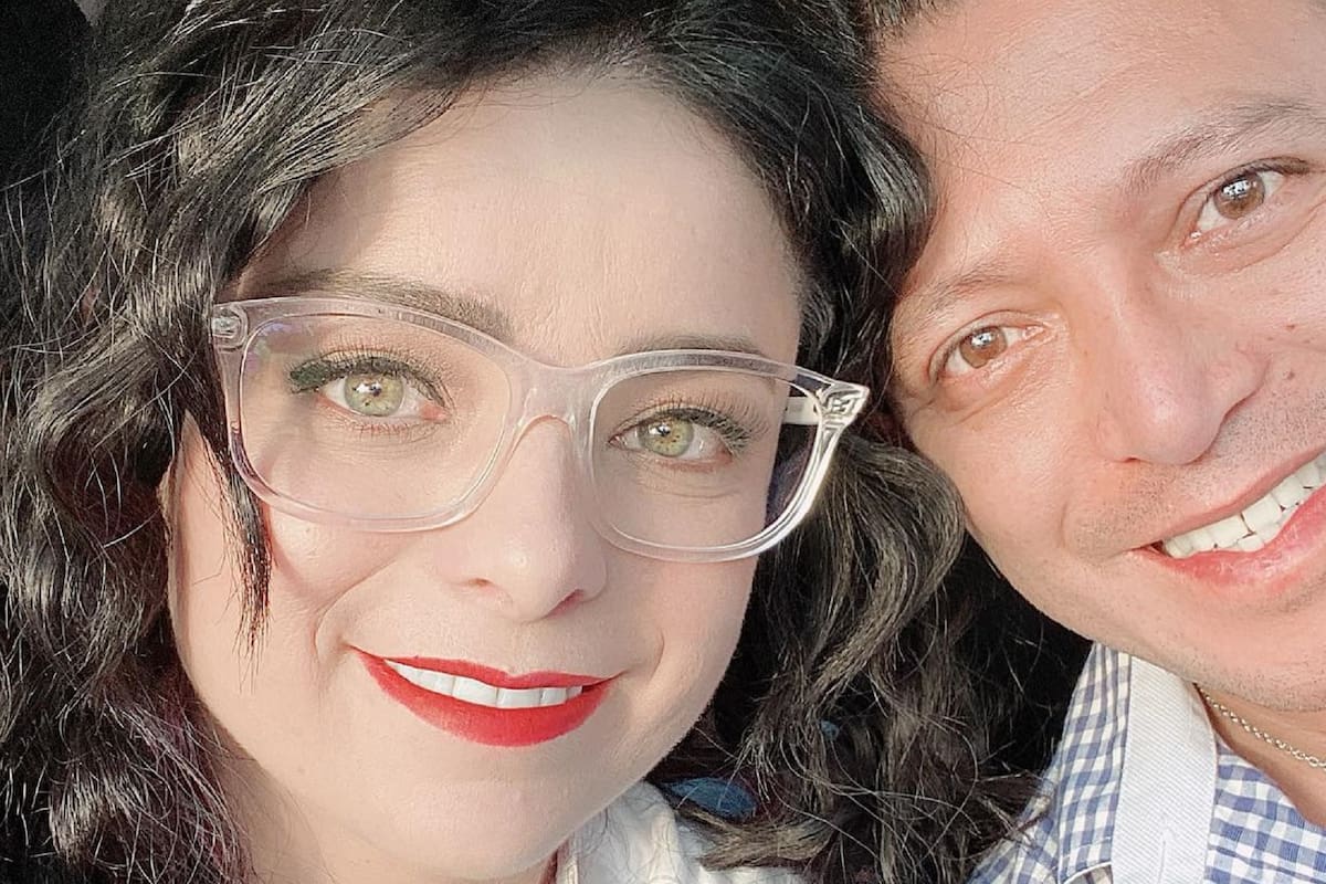 Critican a Violeta Isfel por buscar padrinos "hasta de servilletas" para su boda