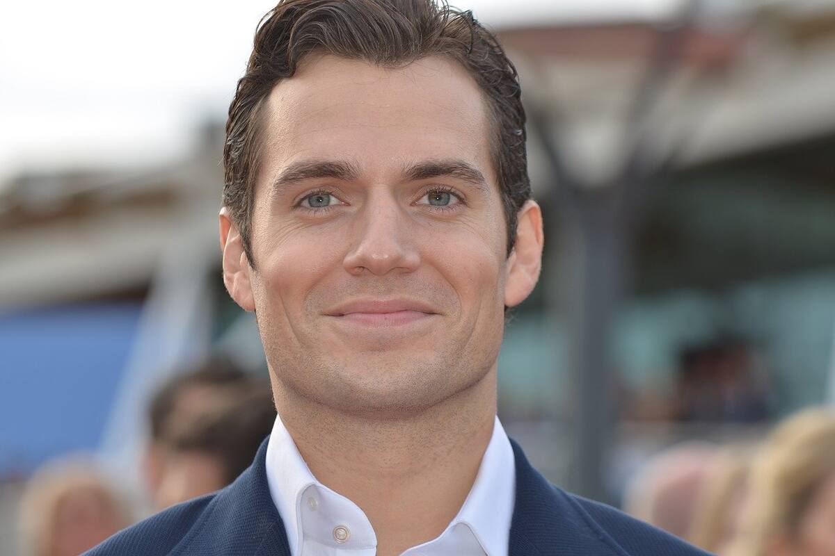 Partido político usa imagen de Henry Cavill en sus campañas