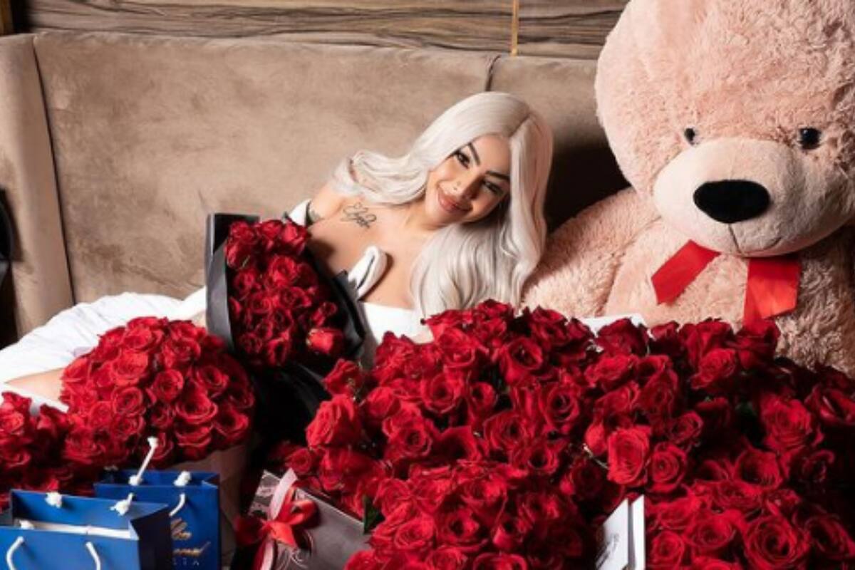 Yailin La Más Viral presume sus regalos de ¿Anuel?