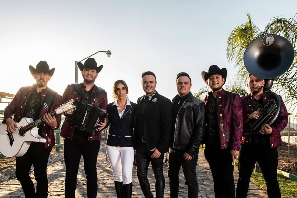 Calibre 50 y Río Roma estrenan “Tú eres mi amor” protagonizado por Sandra Echeverría