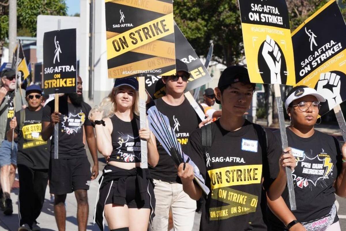 Los actores de Hollywood siguen a la espera de un acuerdo con los estudios tras el fin de la huelga de guionistas