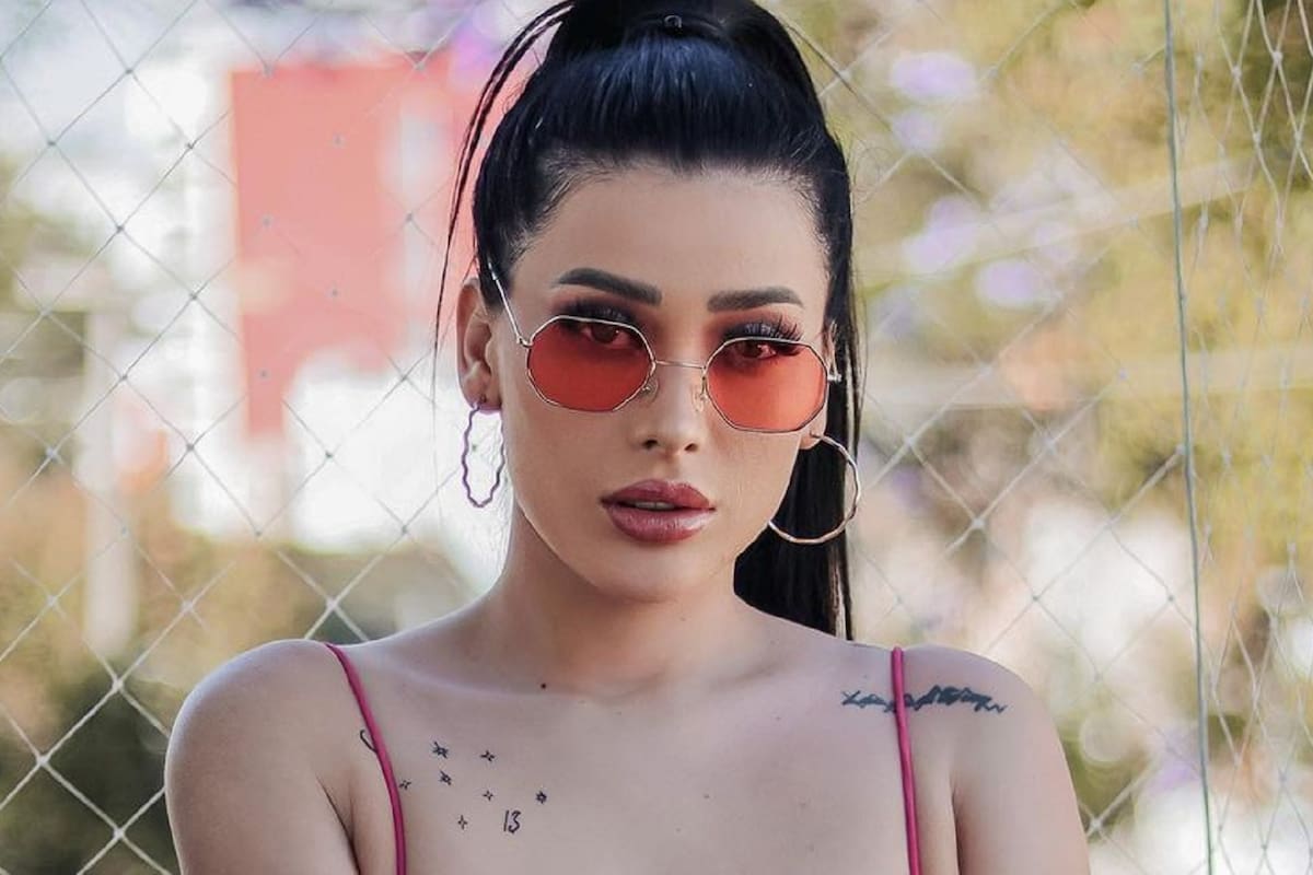 Brenda Zambrano roba suspiros con atractivo bikini