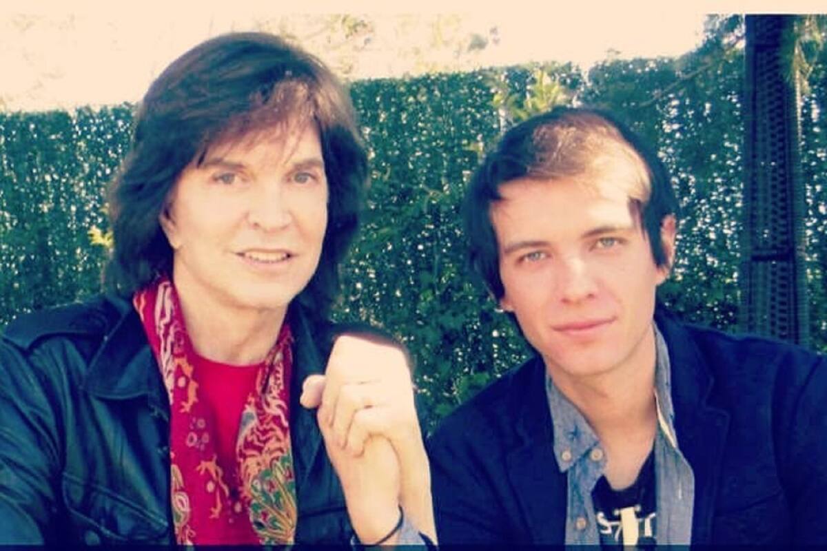 Reportan que salud del hijo de Camilo Sesto empeora; sigue en terapia intensiva