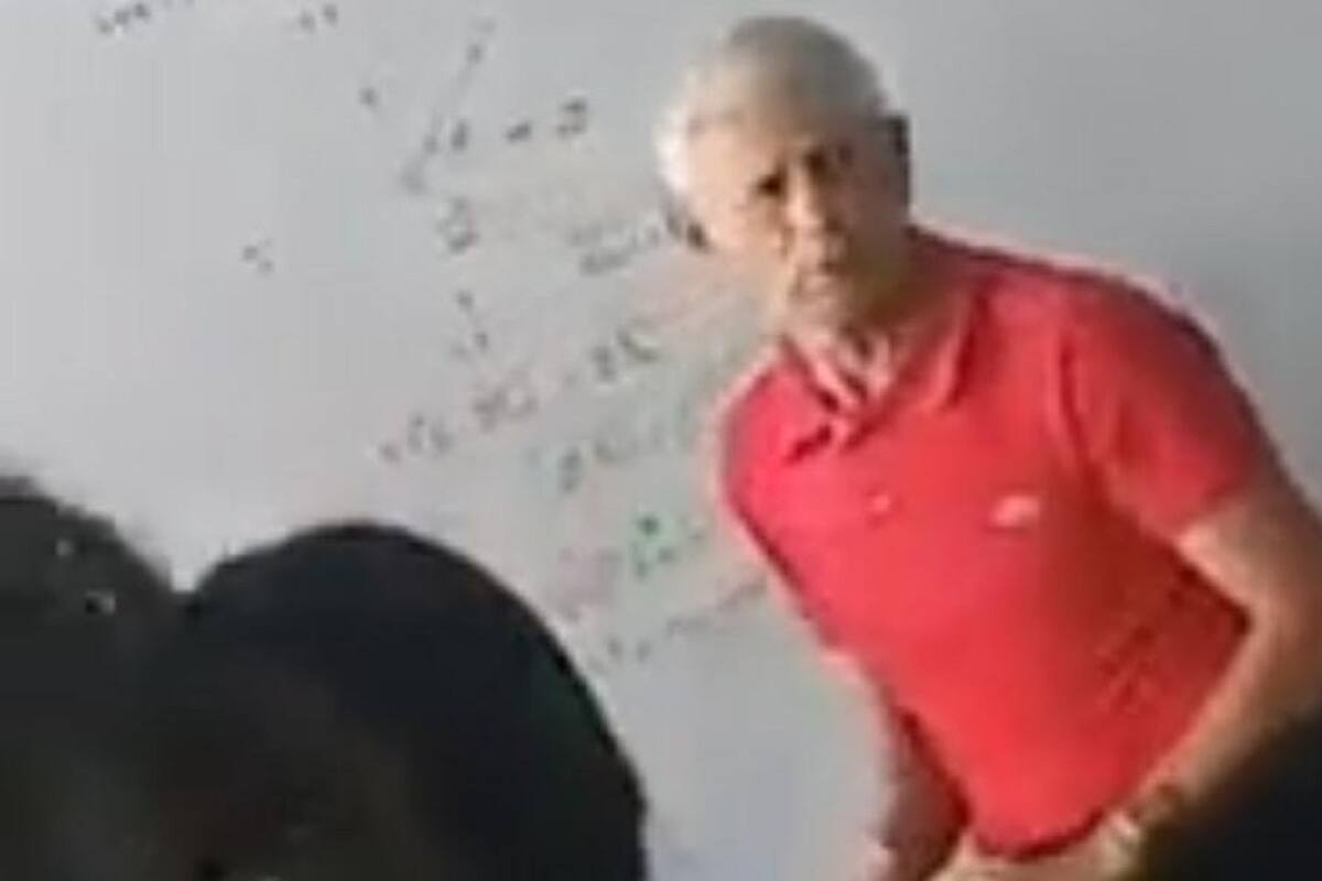 Así respondió este profesor al ser cuestionado por uno de sus alumnos