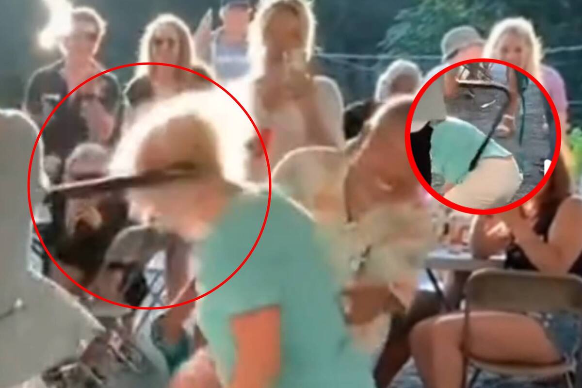 VIDEO: Una señora es golpeada por una mujer que intenta romper una piñata