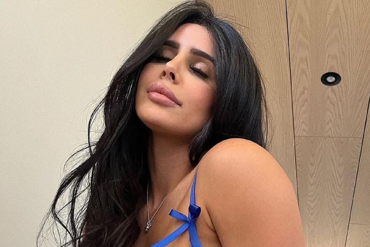 Lily Adrianne emociona a sus seguidores con su ropa interior de encaje