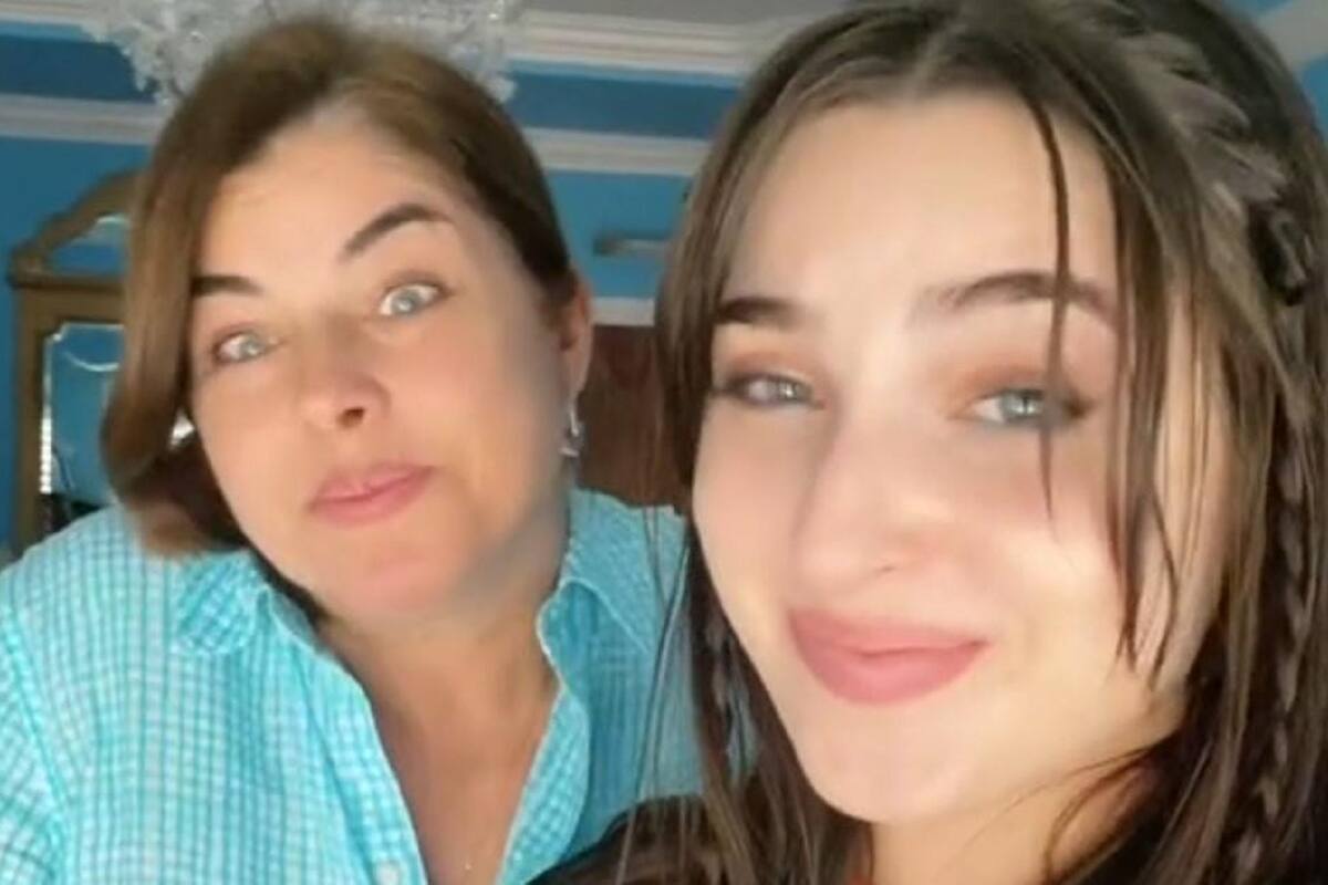 Joven se vuelve viral en TikTok al compartir fotos de su mamá cuando era joven