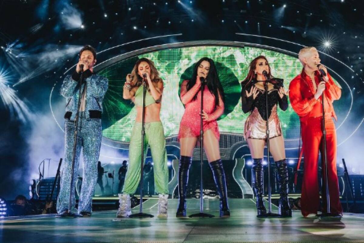 Maite Perroni olvida la letra de un tema de RBD en plena presentación en vivo