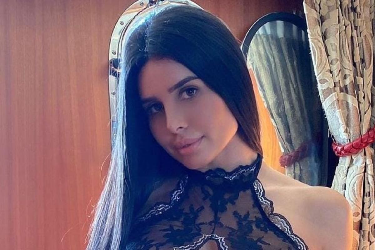Lily Adrianne causa sensación entre sus seguidores al modelar sensual atuendo