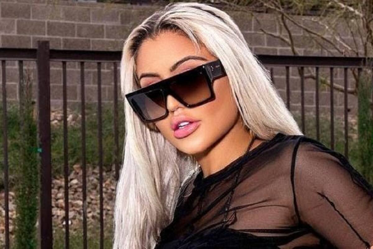 Danii Banks emociona a sus seguidores de Instagram modelando su traje de baño