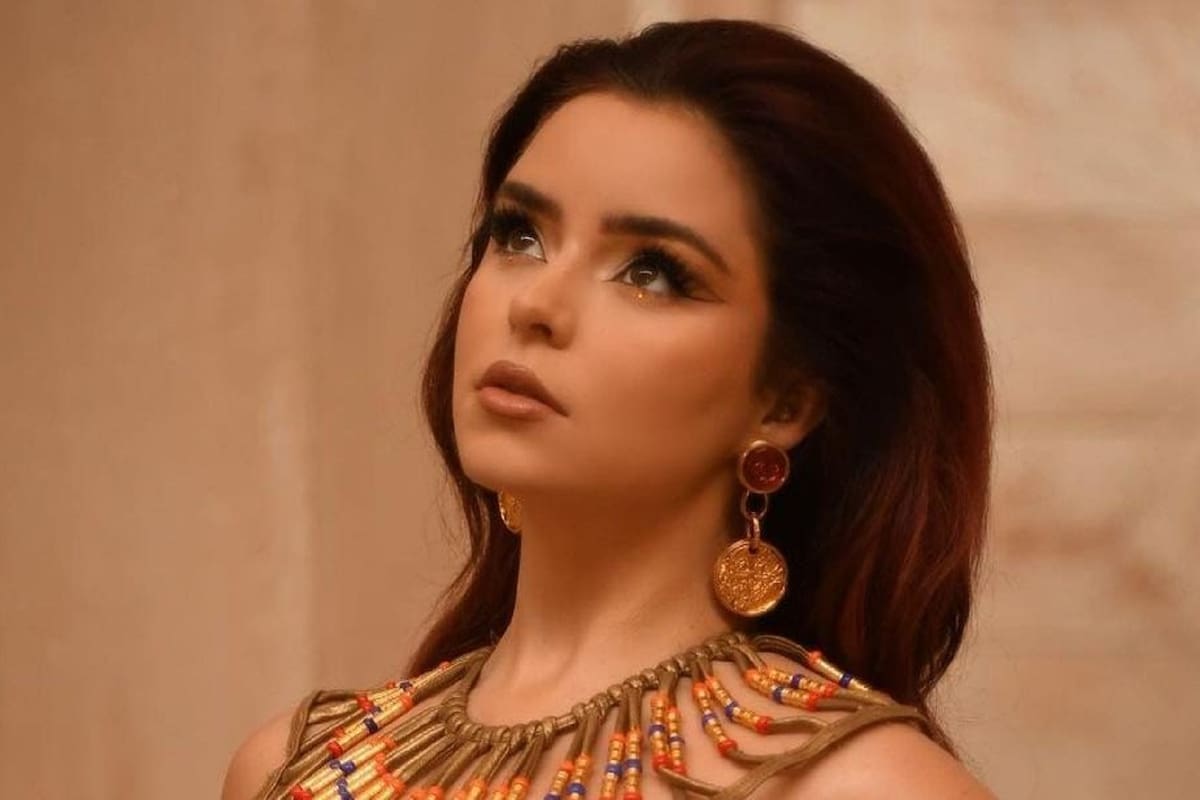 Demi Rose emociona a sus seguidores de Instagram con su “body” dorado