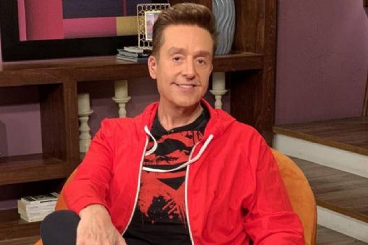 ¿Confirma romance? Daniel Bisogno aparece con guapo jovencito 25 años menor que él