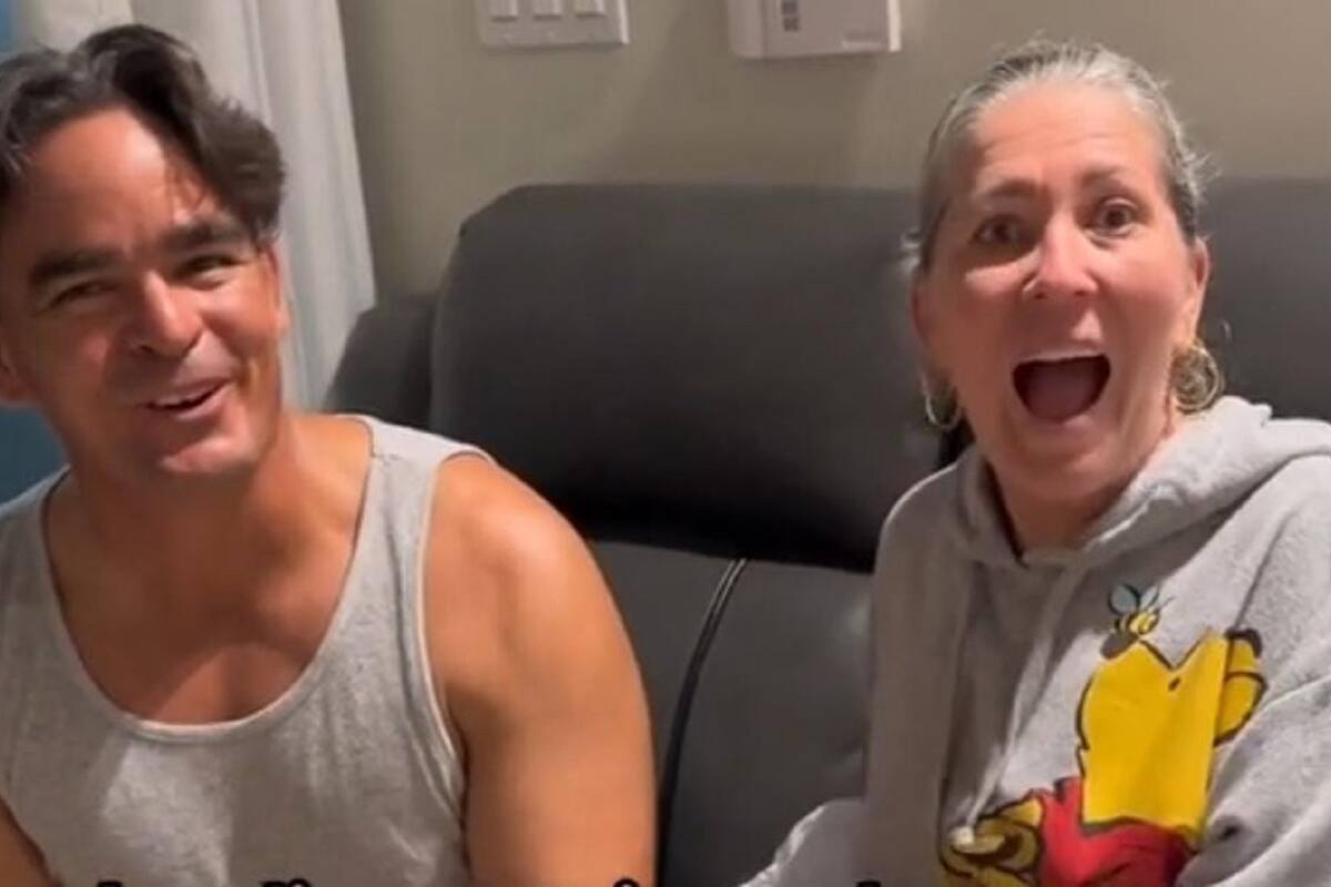 Joven le revela a sus padres que van a ser abuelos y esta fue su reacción