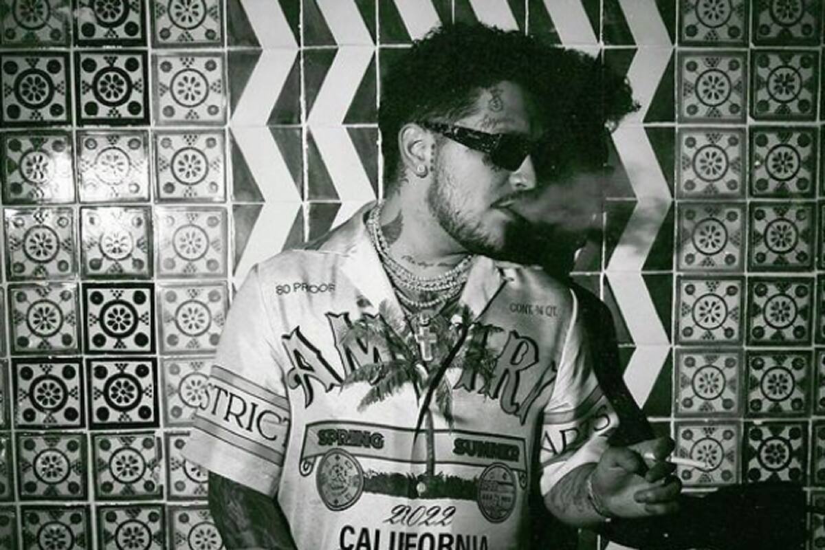 Christian Nodal invita a sus seguidores a dejar de fumar