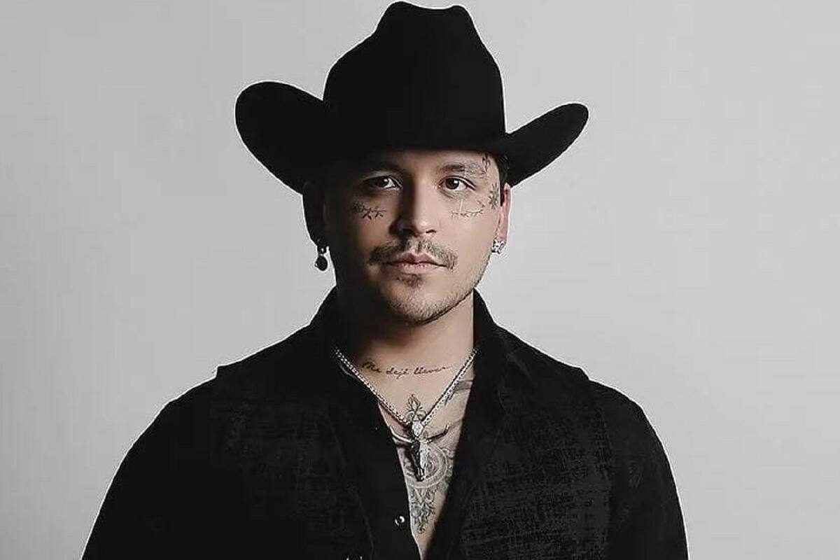 Christian Nodal se tapa el tatuaje de Belinda con uno nuevo