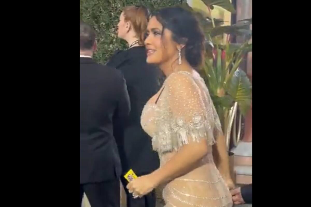Salma Hayek se roba los reflectores al posar con pulparindo y mazapán en los Globos de Oro