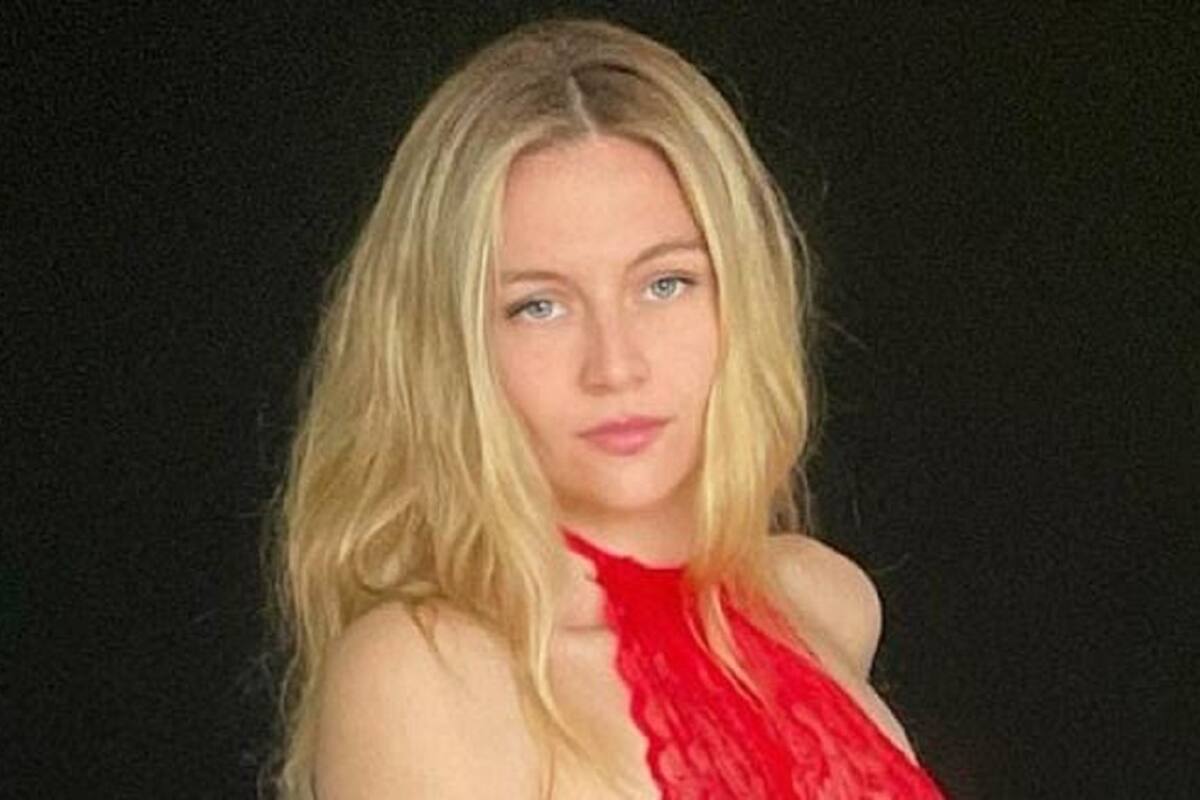 Vera Dijkmans enseña sus exuberantes curvas con candente ropa interior negra