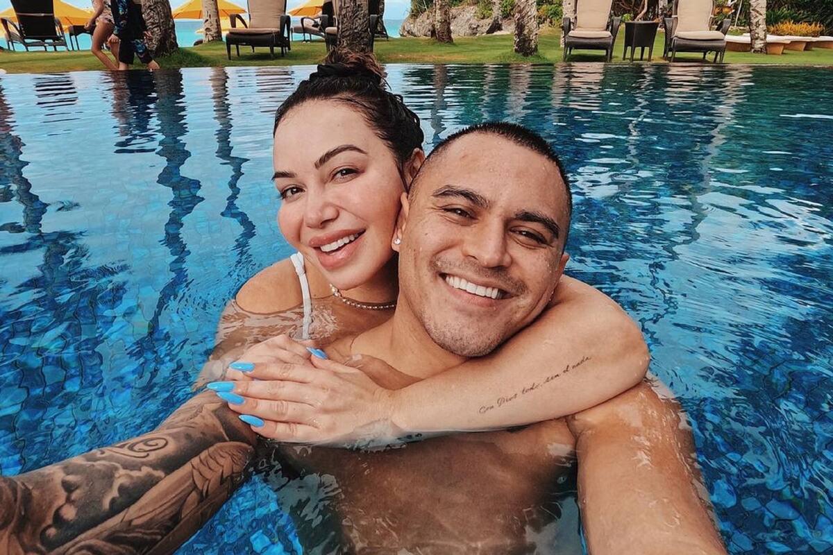 Antes de terminar el 2022, Chiquis Rivera presume cuerpazo en Filipinas junto a su novio