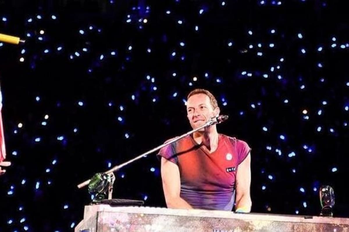 Coldplay canta en su concierto en Colombia junto a Manuel Turizo “La Bachata”